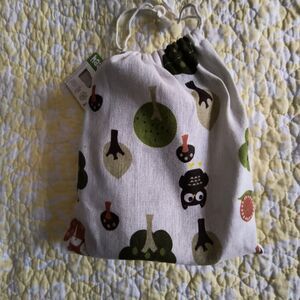 5-PC Haakaa Breast Milk Storage Set 2 Bags, Stoppers, Labels Silicone Reusable